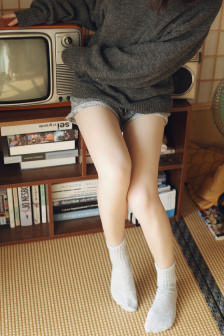 解开老师丰满的乳罩理论片